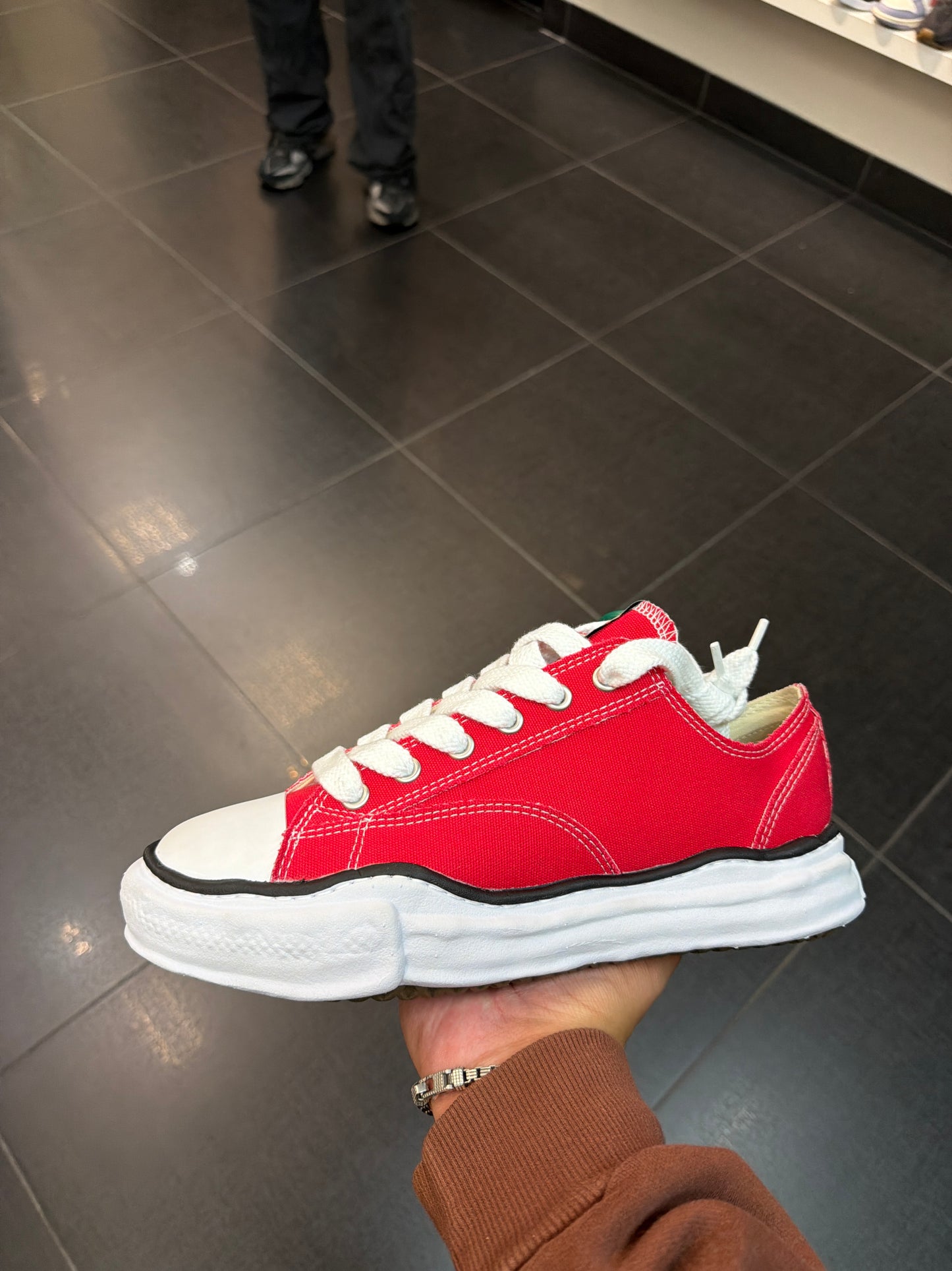 Red Maison Mihara Peterson (Size 11)