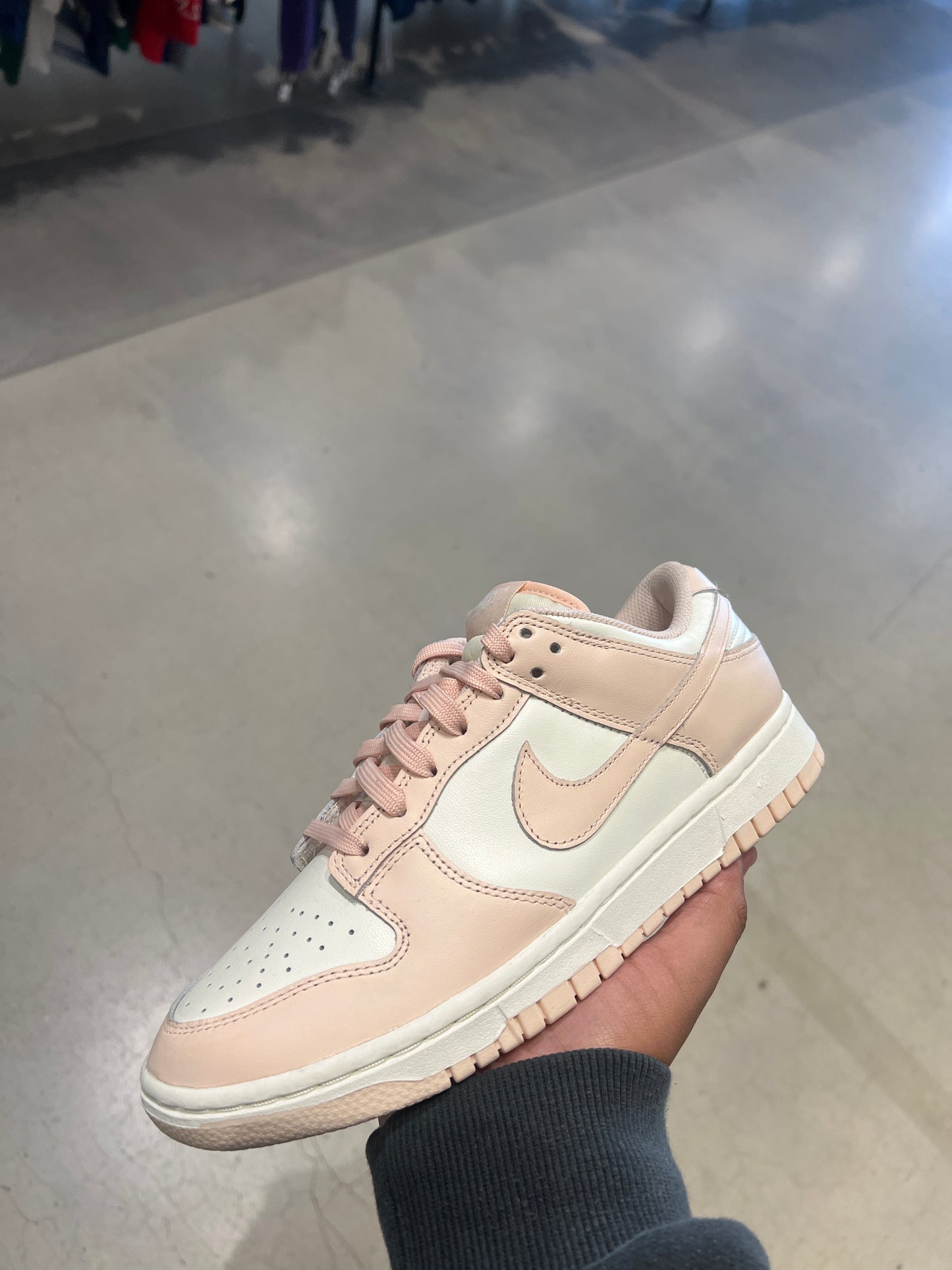 Pink Pearl Dunk (Size 8W)