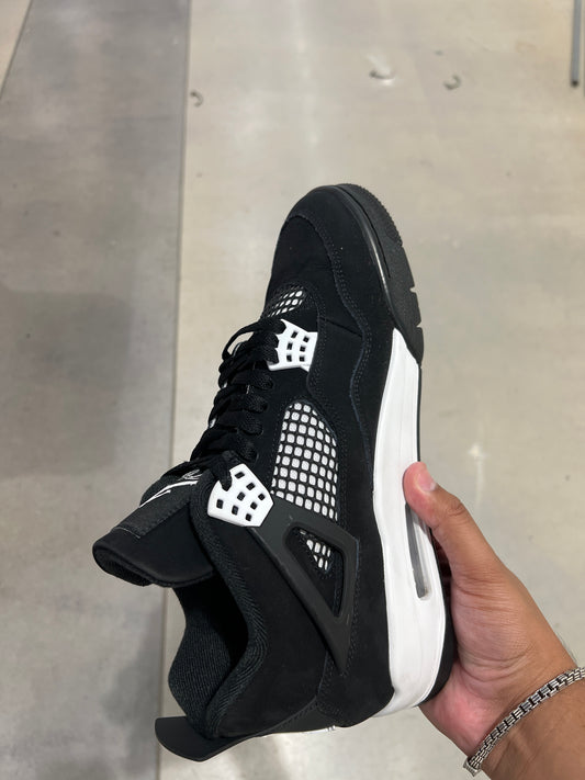 J4 White Thunder (Size 10)