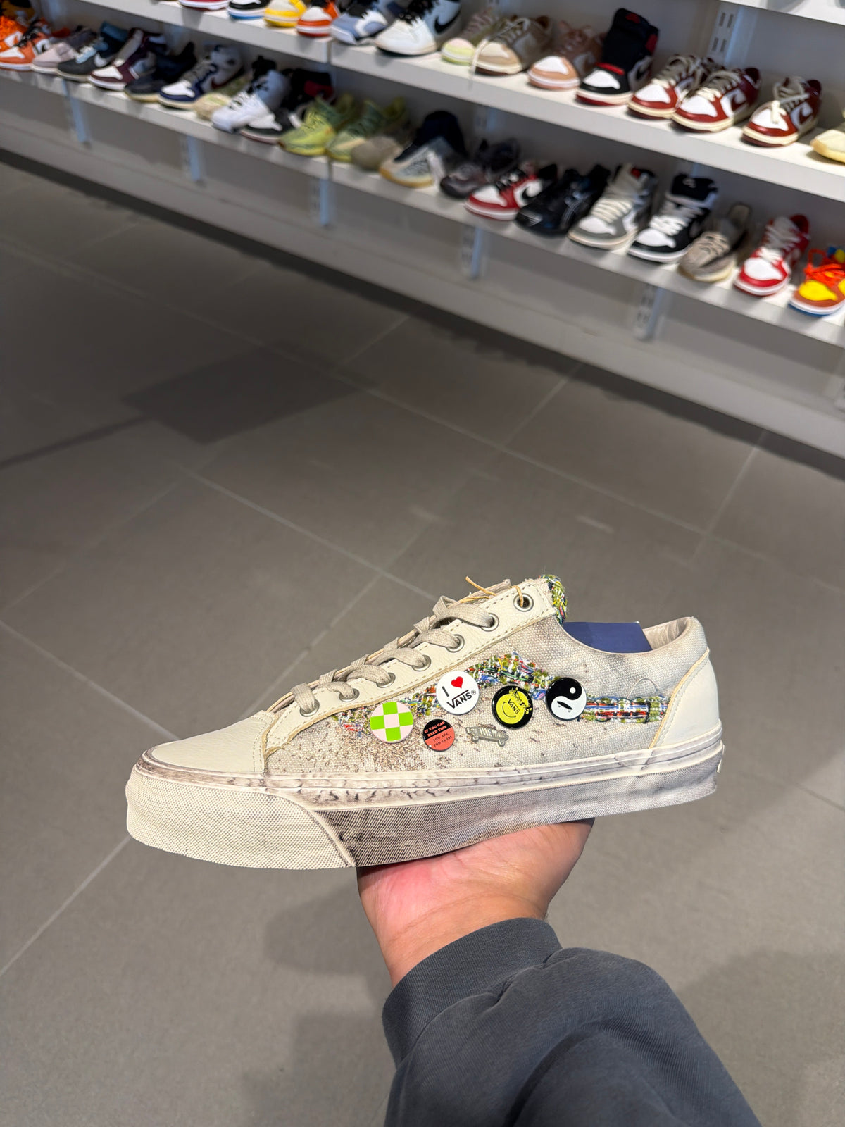 Vans Souvenir Oatmeal (Size 11.5)