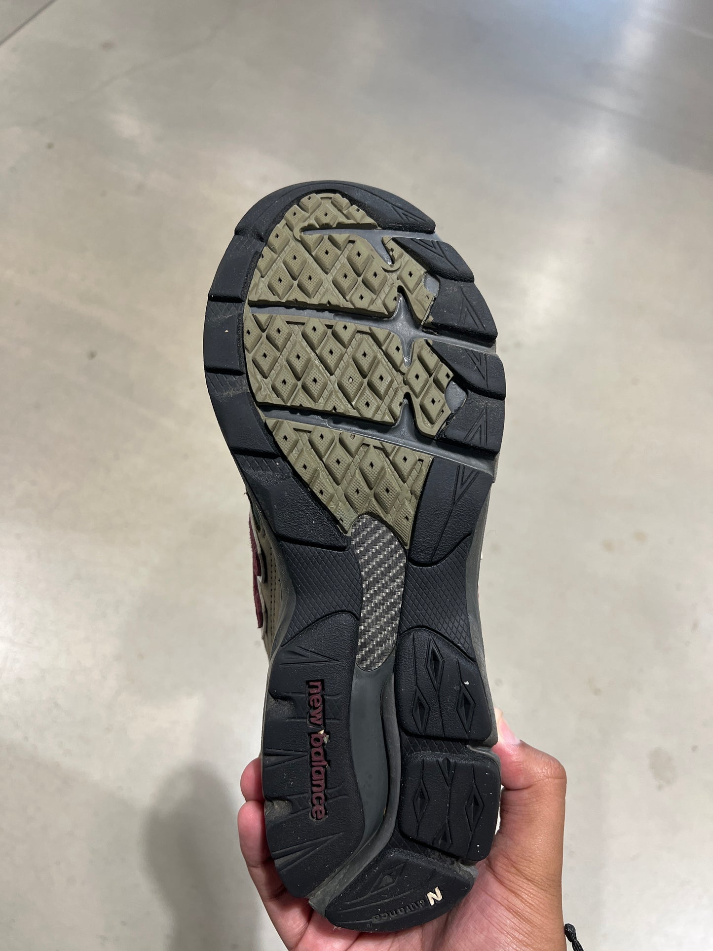 NB 990 Ted Santis (Size 8)