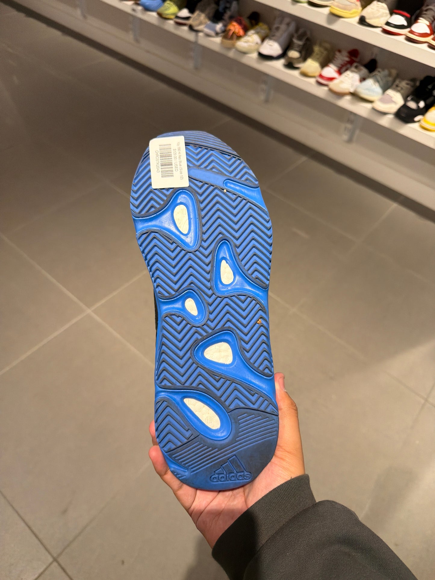 Yzy 700 Hi Res Blue (Size 12)