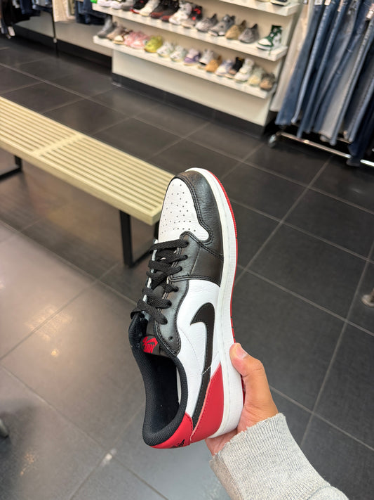 J1 Low Black Toe (Size 9)