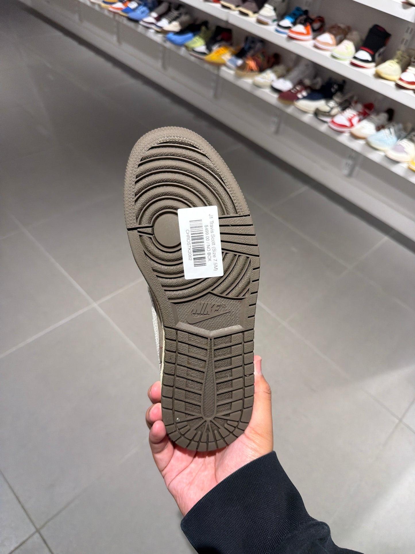 J1 Travis Scott (Size 7.5M)