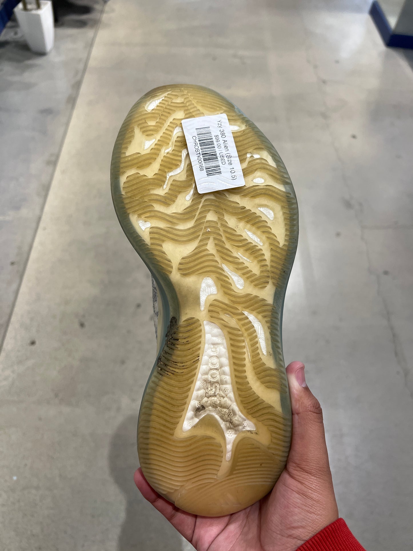 Yzy 380 Alien (Size 10.5)