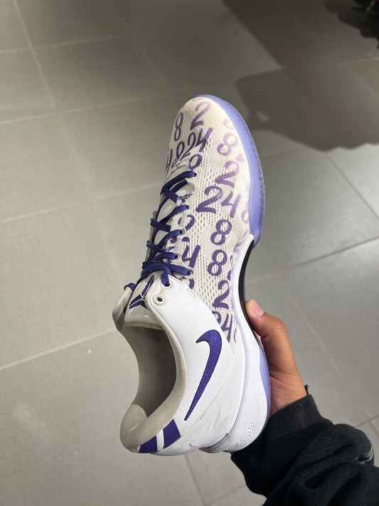 Kobe 8 Court Purple (Size 10.5)