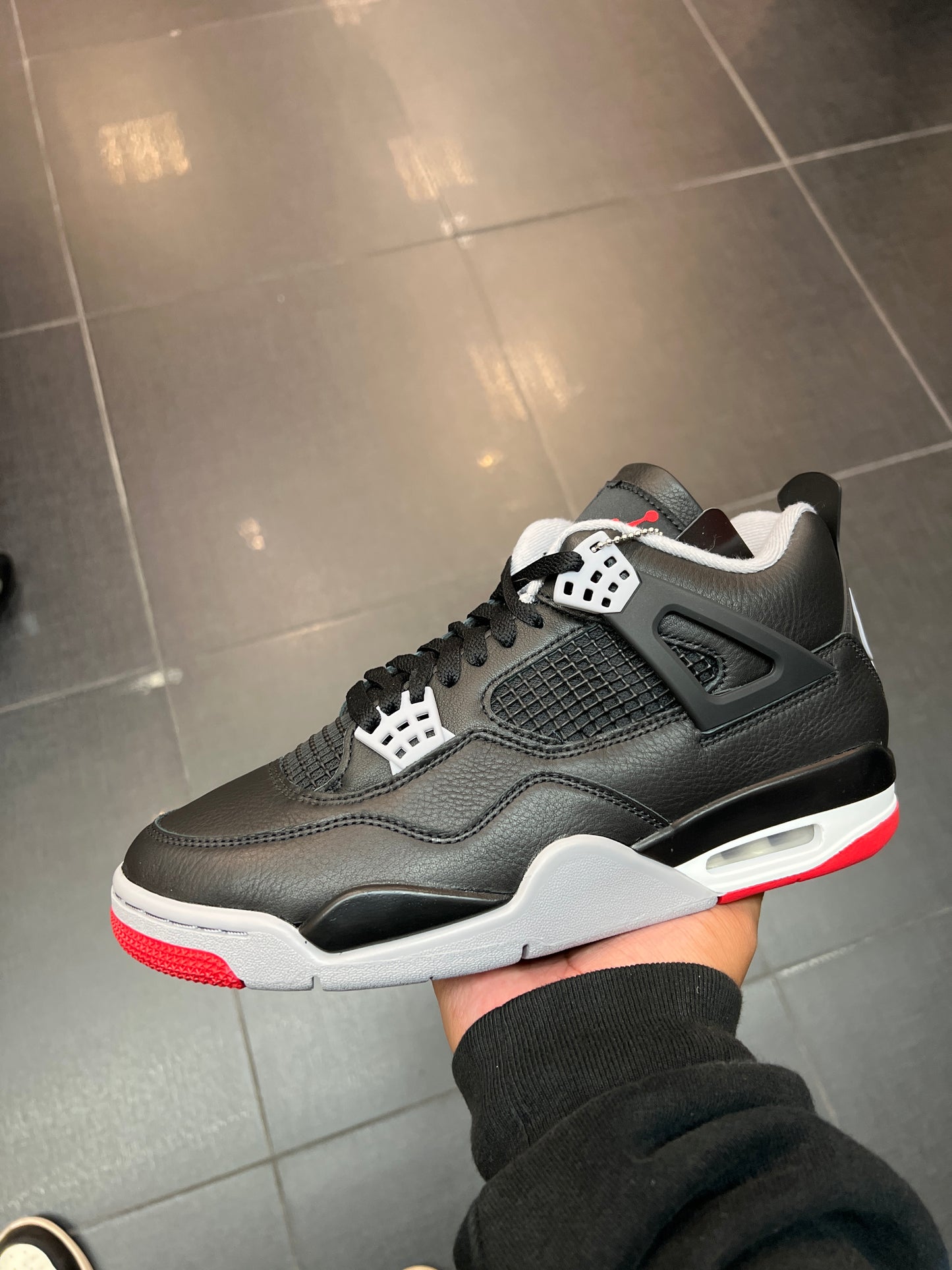 J4 Bred Reimagined (Size 8.5)