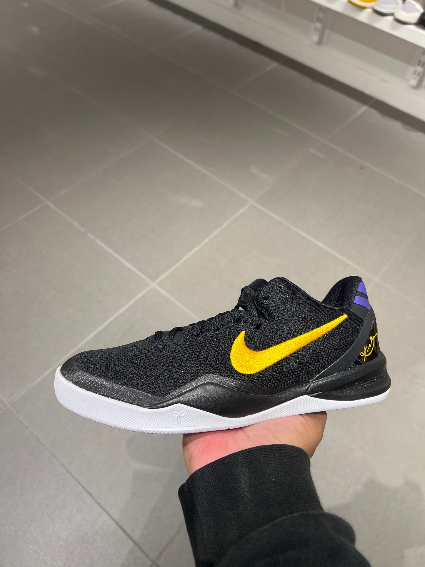 Kobe 8 Laker (Size 6.5Y)