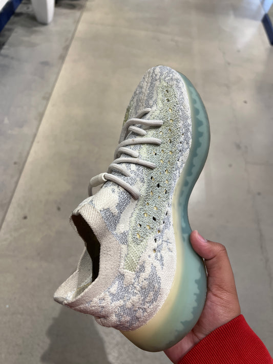 Yzy 380 Alien (Size 10.5)