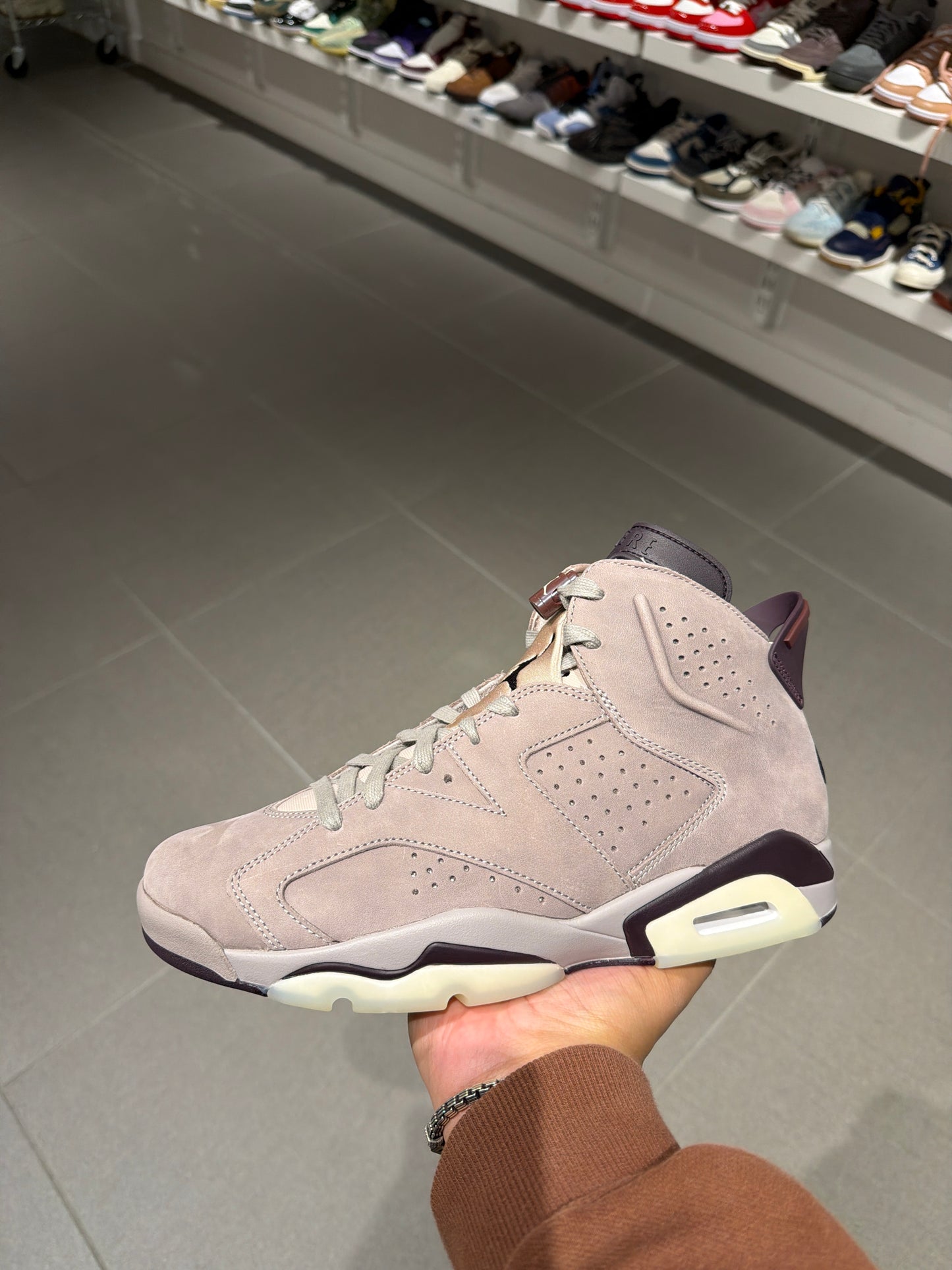 J6 A Ma Maniere (Size 10)