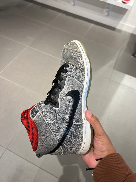 Salt Stain SB Dunk (Size 10.5)