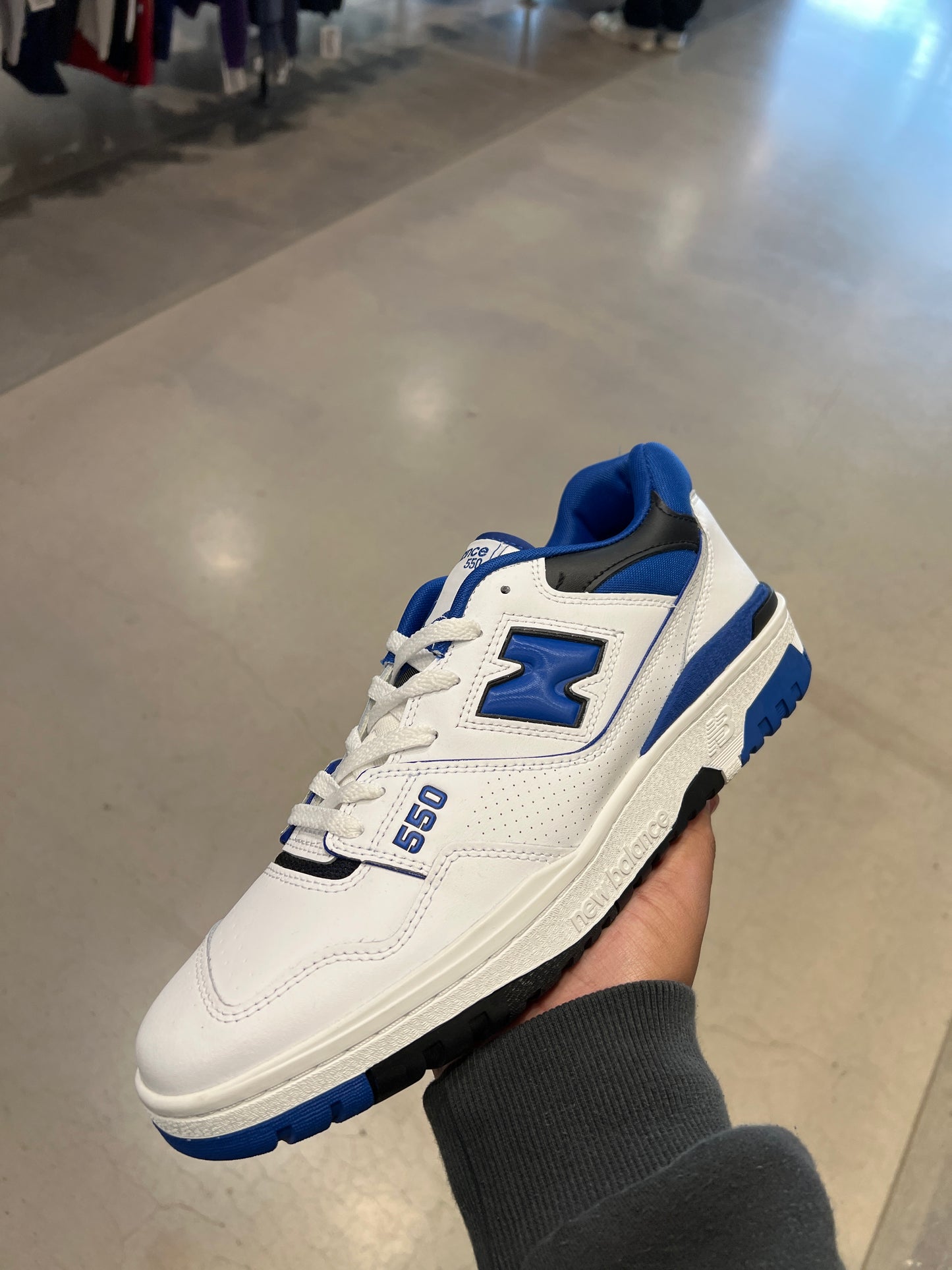 NB550 Royal (Size 12)