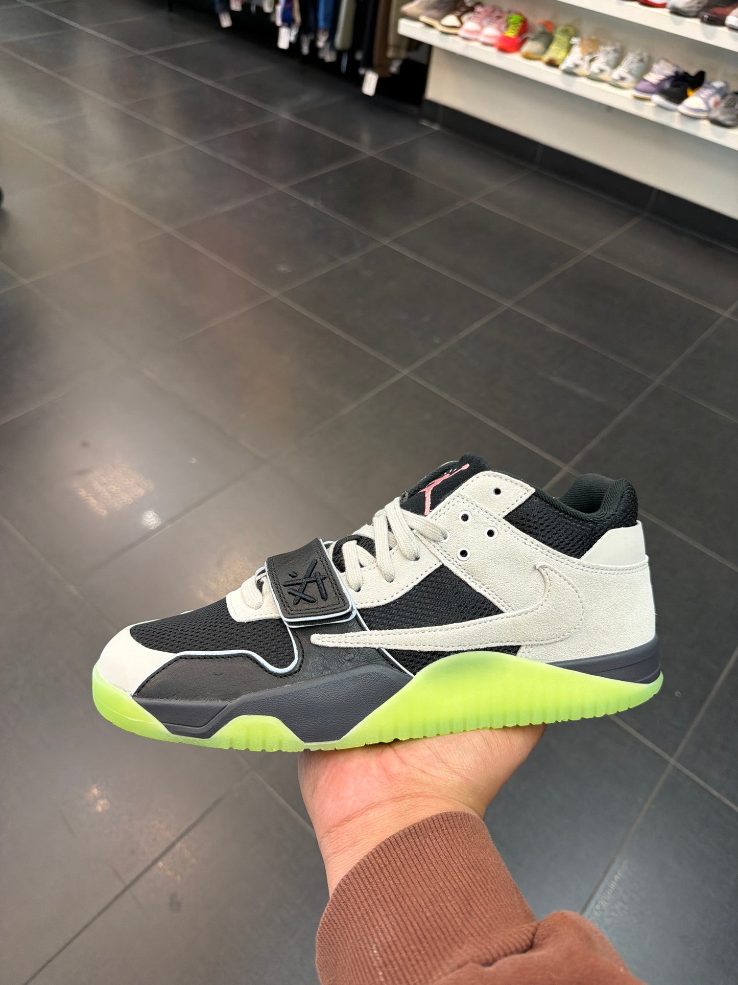 Jumpman Jack Chase B (Size 10)