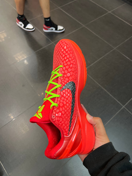 Kobe 6 Reverse Grinch (Size 11.5)