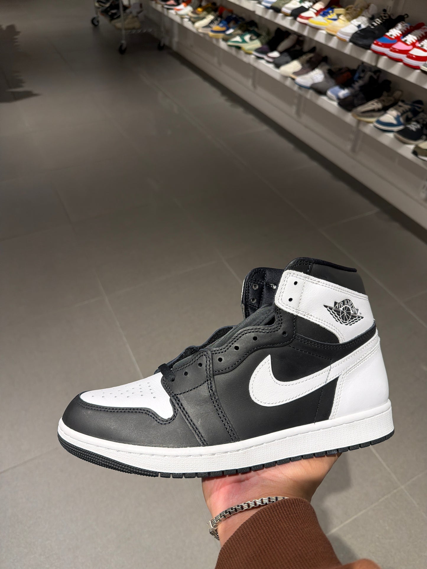 J1 Black White (Size 11)