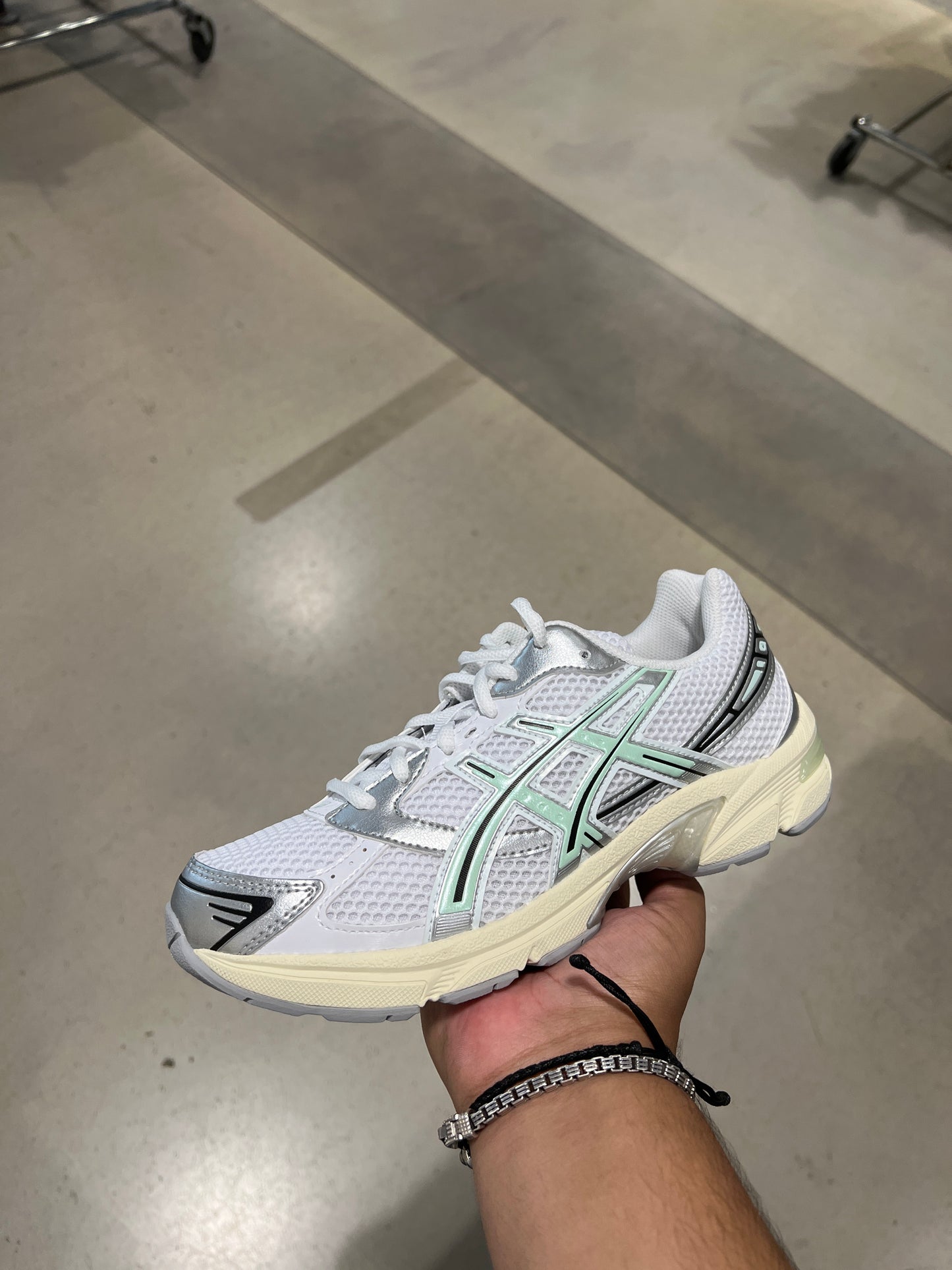 Asics 1130 Mint (Size 5.5W)