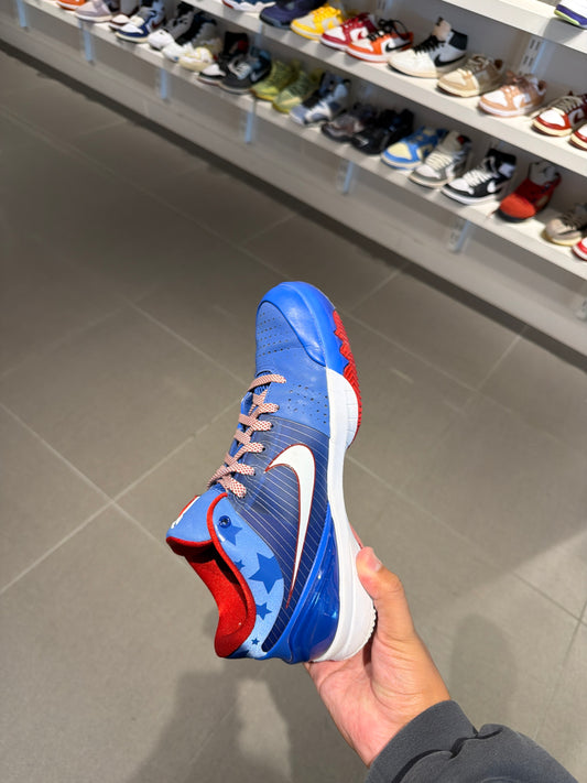 Kobe 4 Philly (Size 8.5)