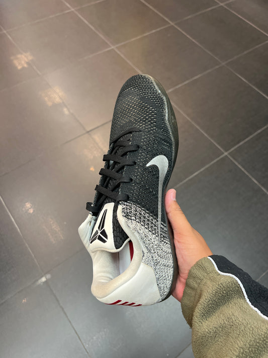 Kobe 11 Low Last Emperor (Size 12)