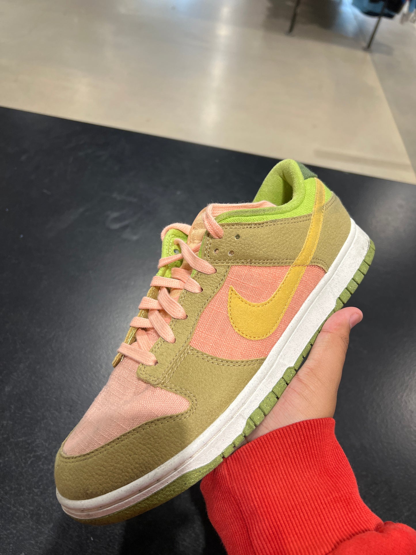 Sun Club Dunk (Size 10)