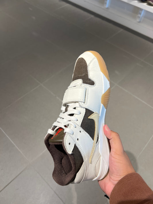 Jumpman Jack Sail (Size 8.5)