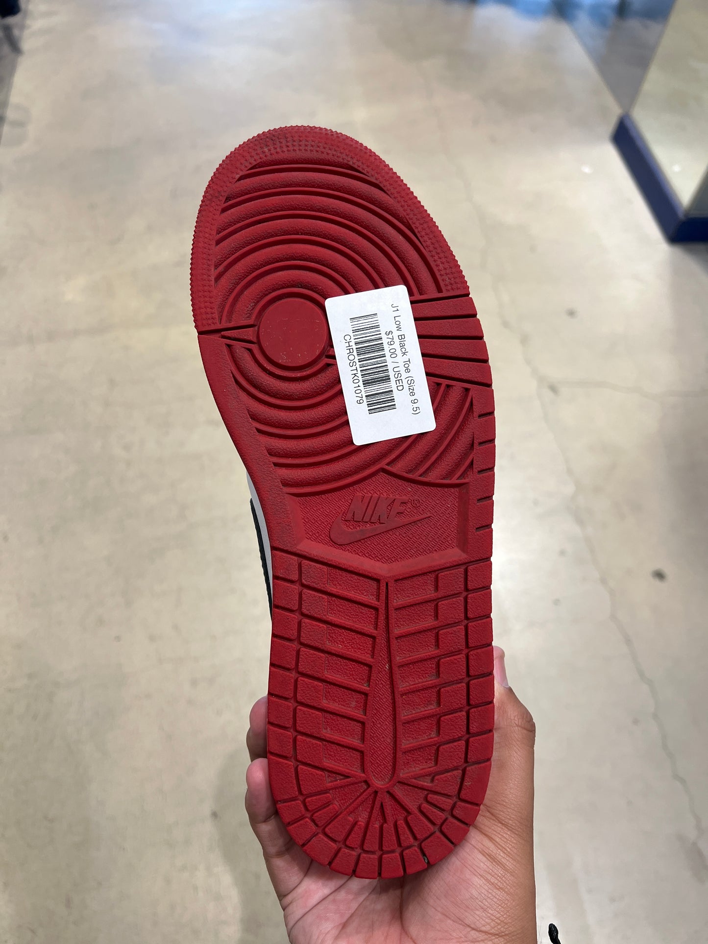 J1 Low Black Toe (Size 9.5)