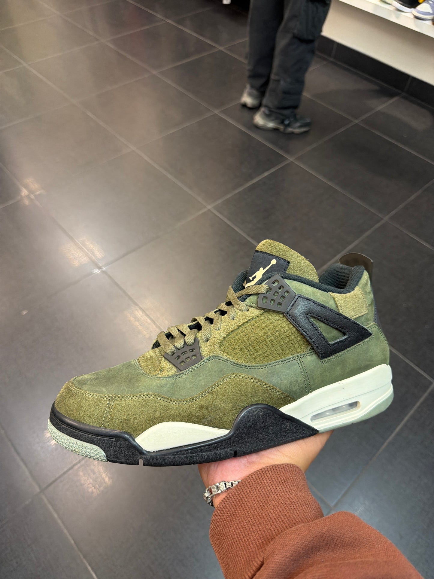 J4 Olive (Size 13)