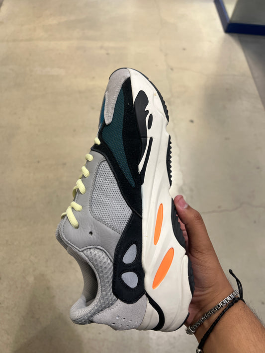 Yzy 700 Waverunner (Size 11)