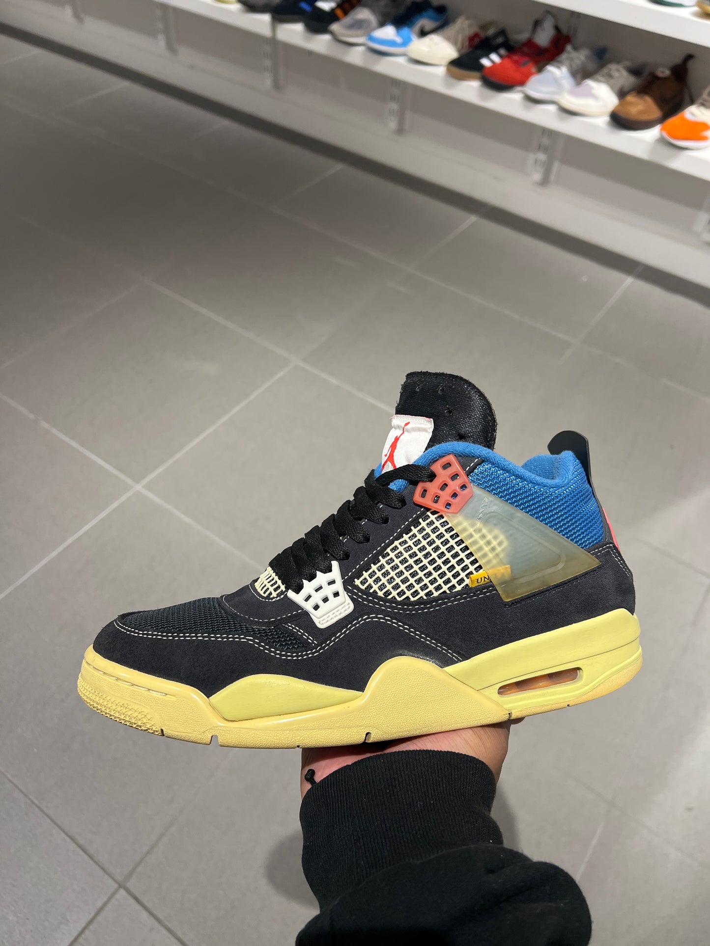 J4 Union Noir (Size 10.5)