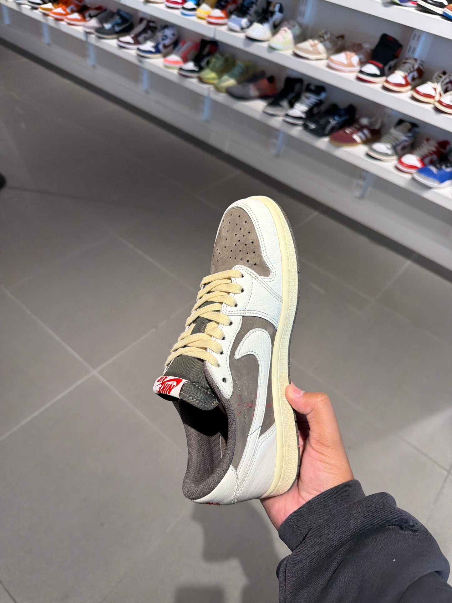 J1 Travis Scott Reverse Mocha (Size 7.5)