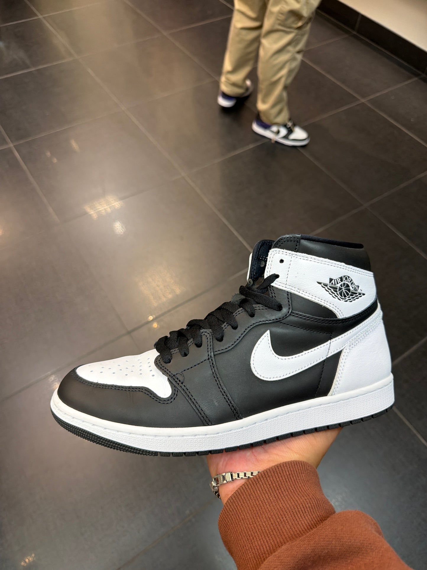 J1 Black White (Size 11.5)
