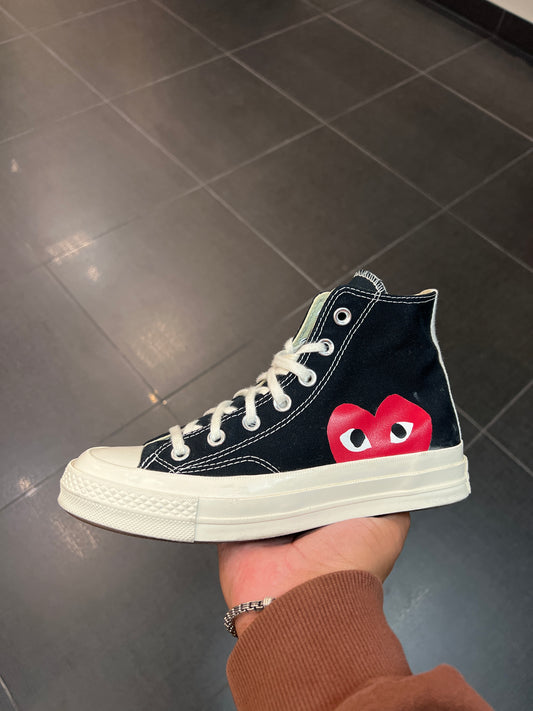 CDG Converse (Size 5M)