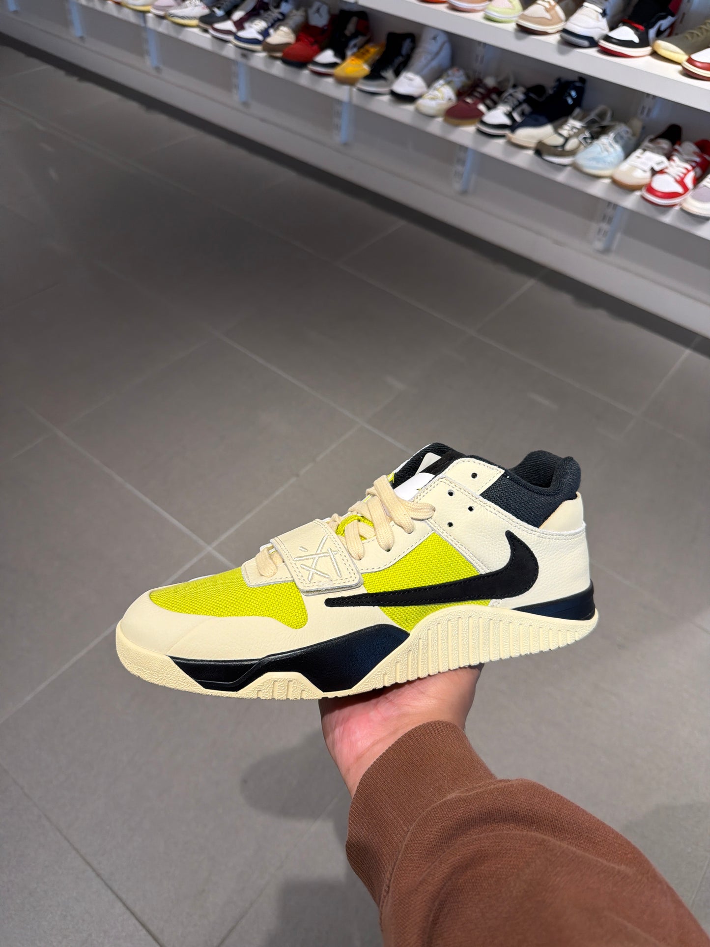 Jumpman Jack Bright Cactus (Size 12)