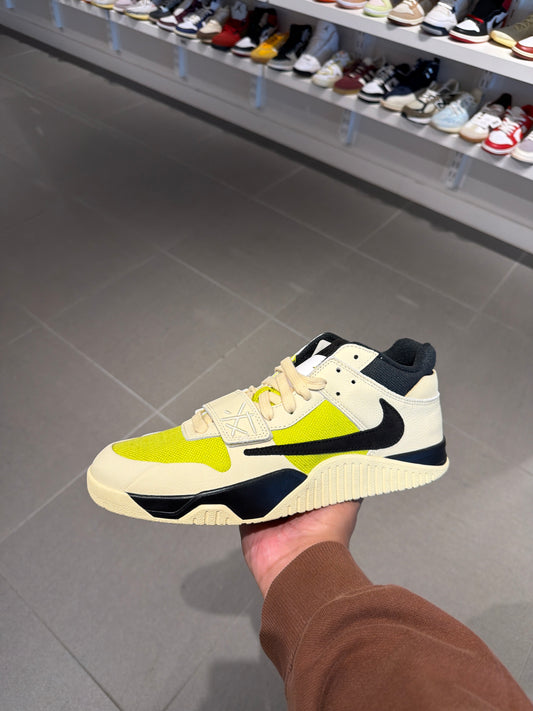 Jumpman Jack Bright Cactus (Size 12)