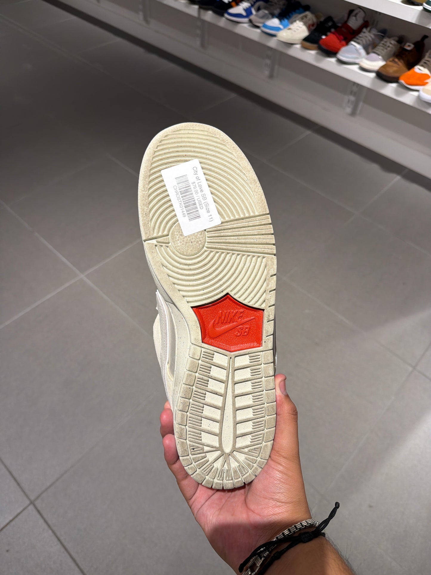 City of Love SB (Size 11)