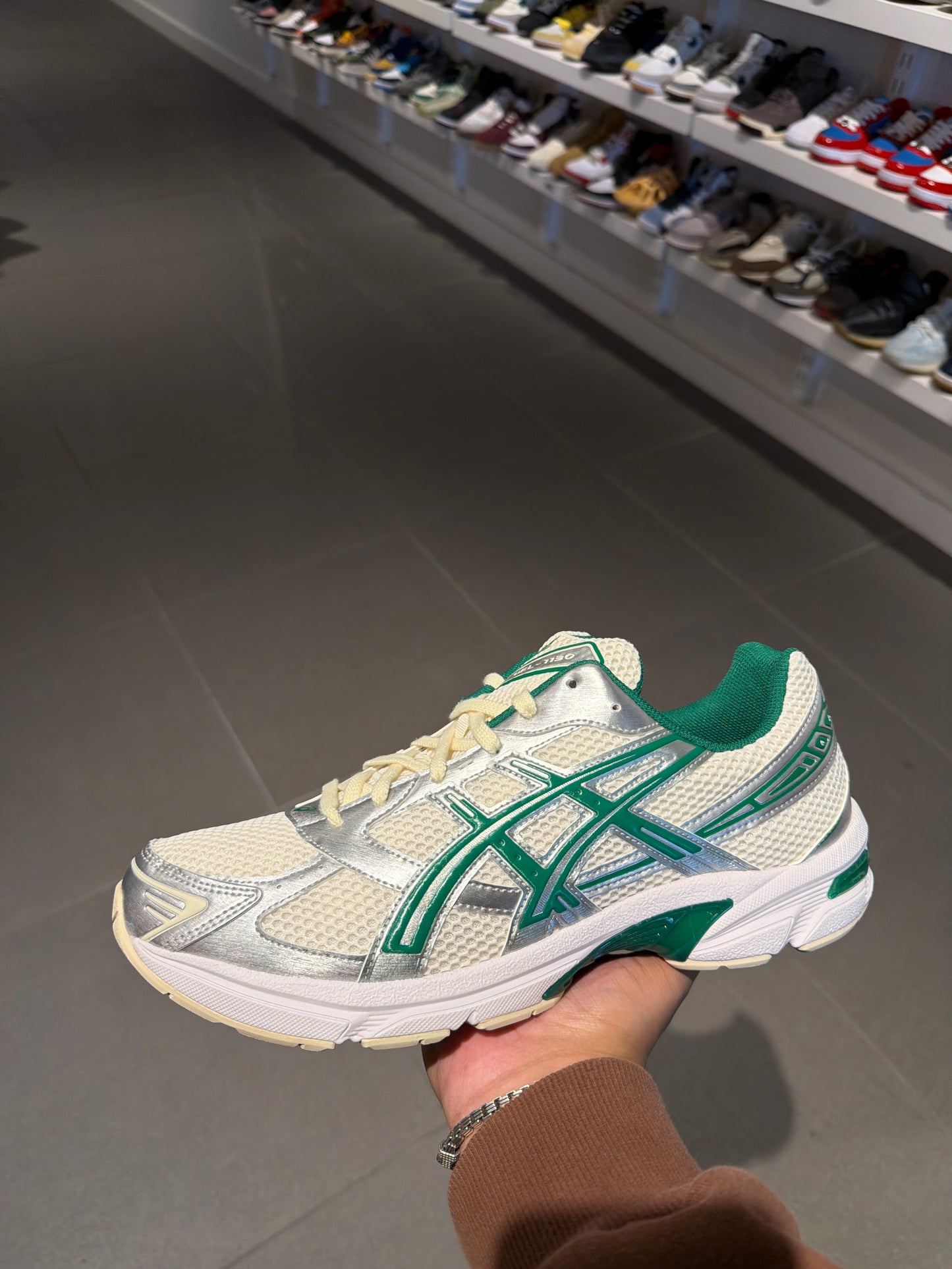 Asics Gel-1130 Cream Kale (Size 13)
