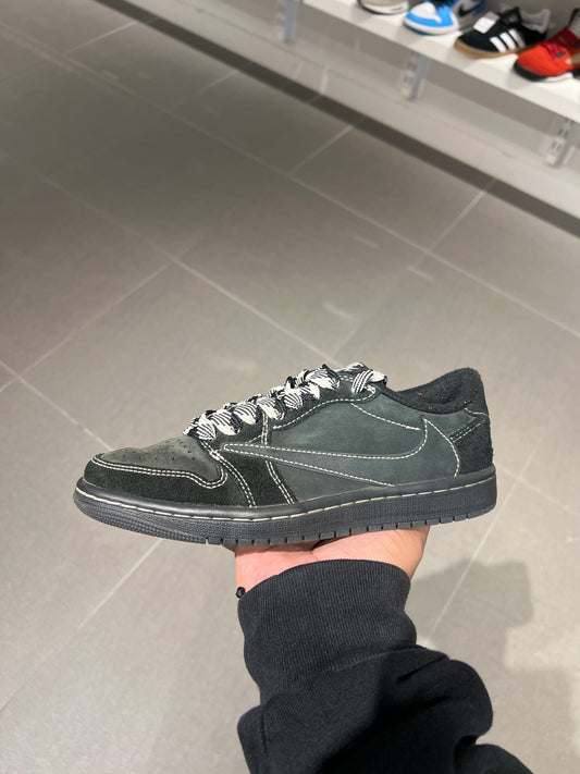 J1 Travis Scott Phantom (Size 5M)