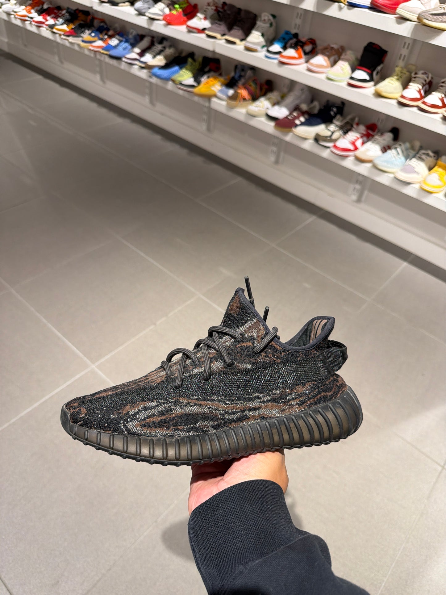 Yzy 350 MX Rock (Size 8.5)