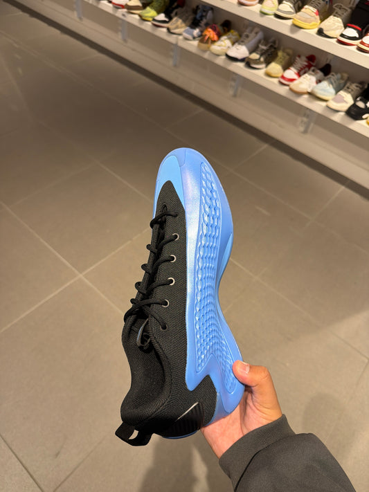 AE 1 Low Nicks Gift (Size 12)