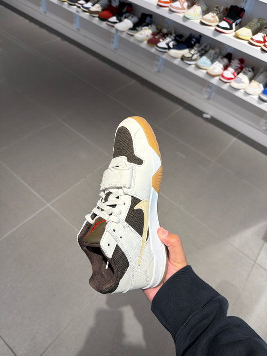 Jumpman Jack Sail (Size 8.5)
