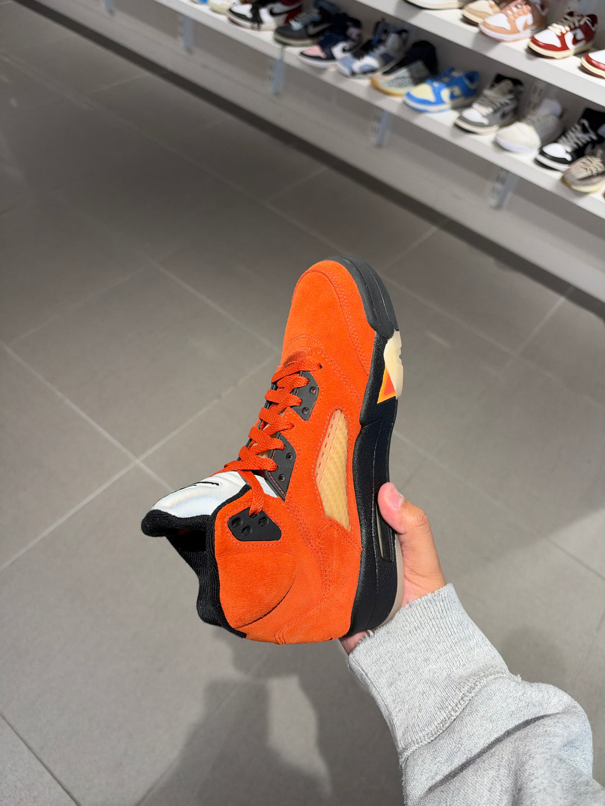 J5 Dunk On Mars (Size 7.5W)