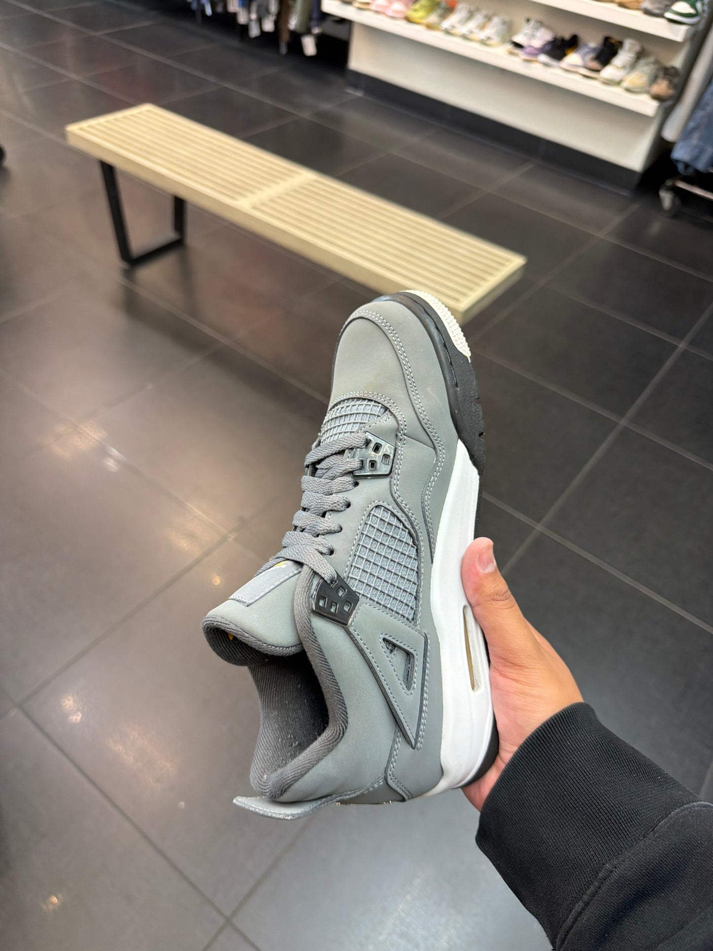 J4 Cool Grey (Size 7Y)