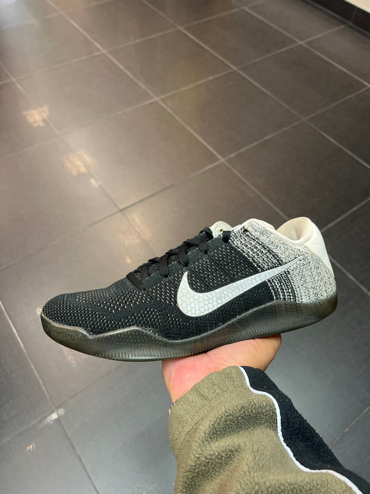Kobe 11 Low Last Emperor (Size 12)