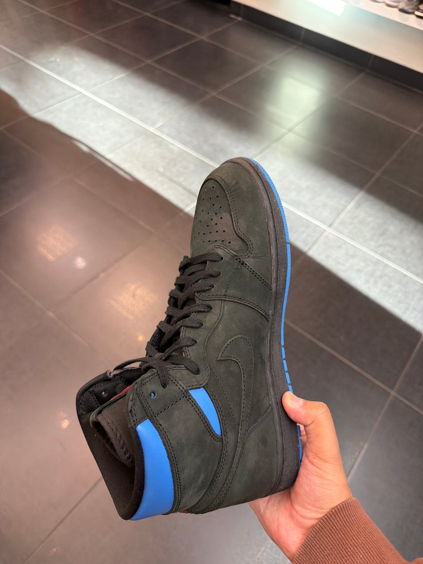 J1 Quai 54 Black Red (Size 11)