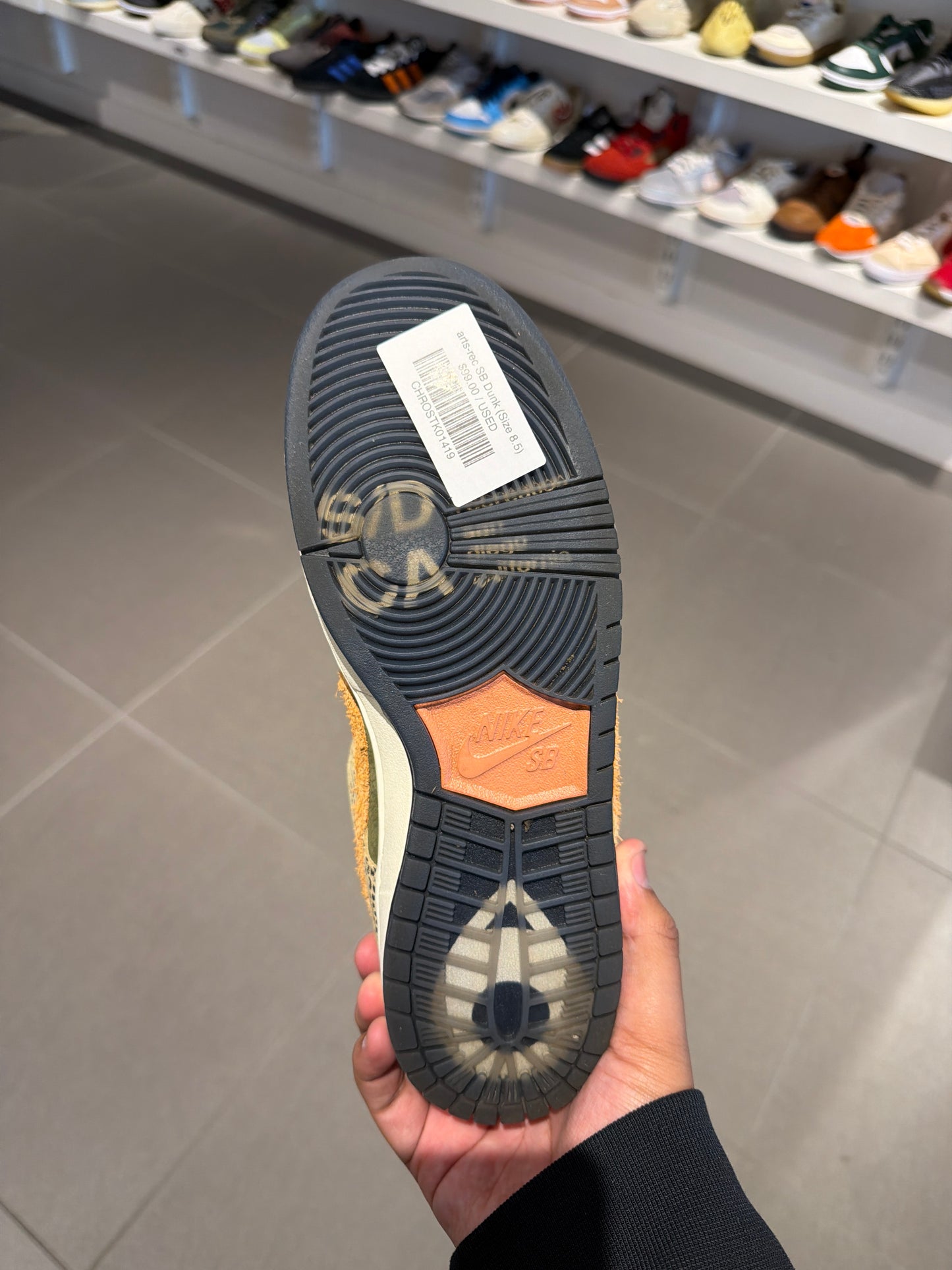 arts-rec SB Dunk (Size 8.5)