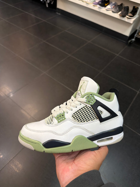 J4 Seafoam (Size 7.5W)