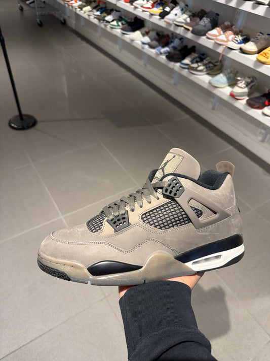 J4 Cave Stone (Size 13)