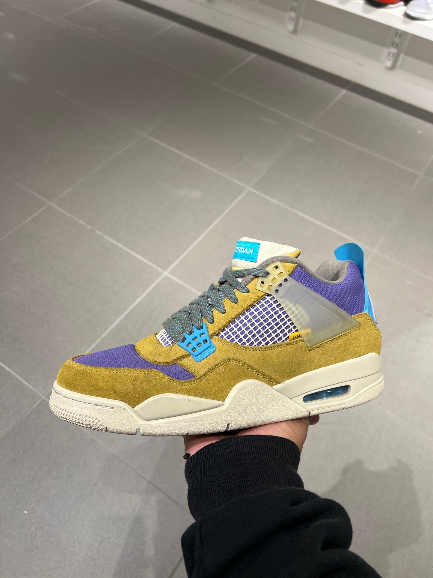 J4 Union Desert Moss (Size 11)