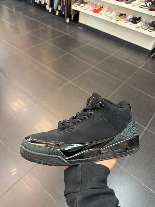 J3 Black Cat (Size 11)