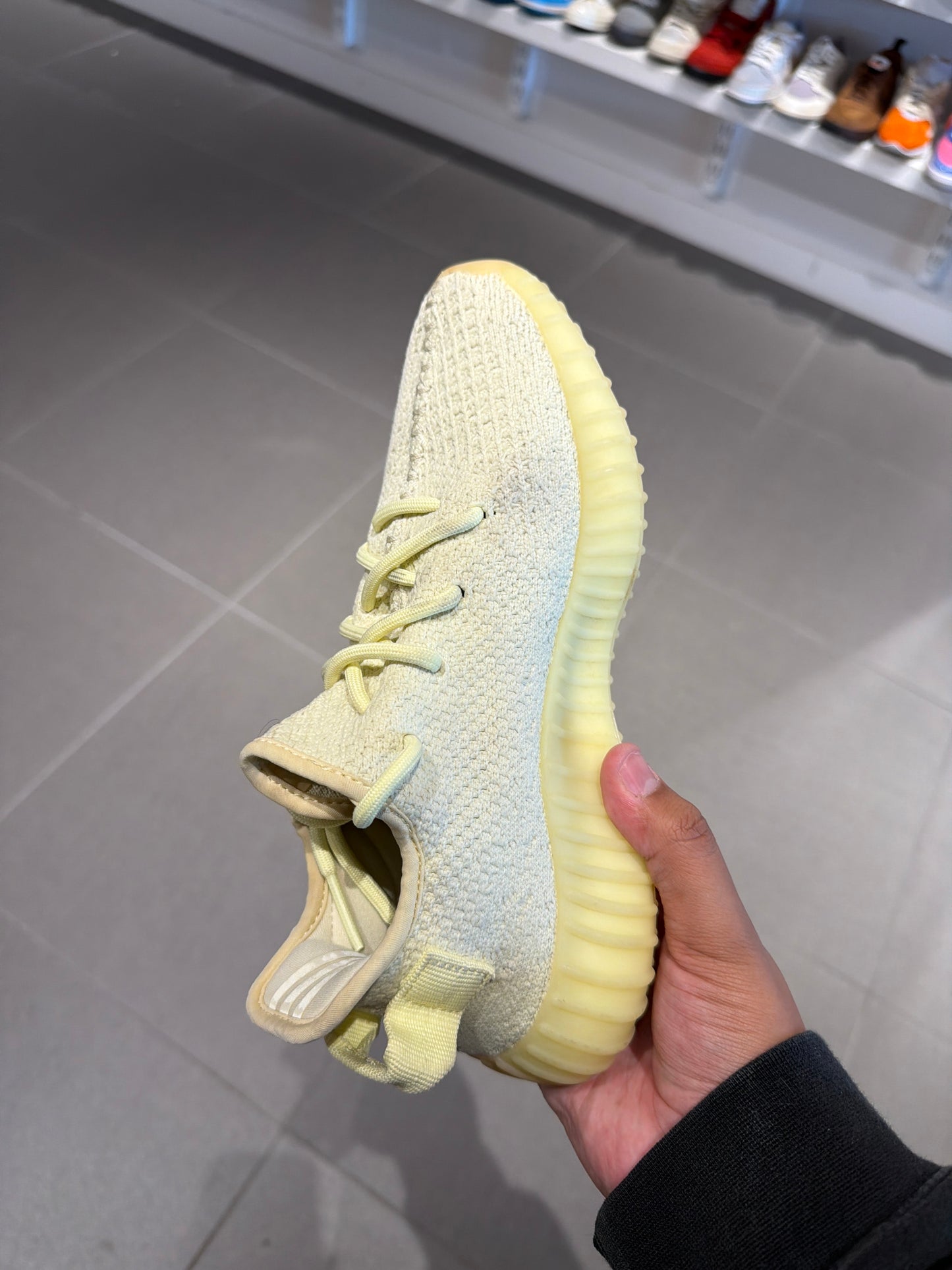 Yzy 350 Butter (Size 5M)