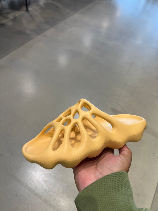 Yzy 450 Slide (Size 8)